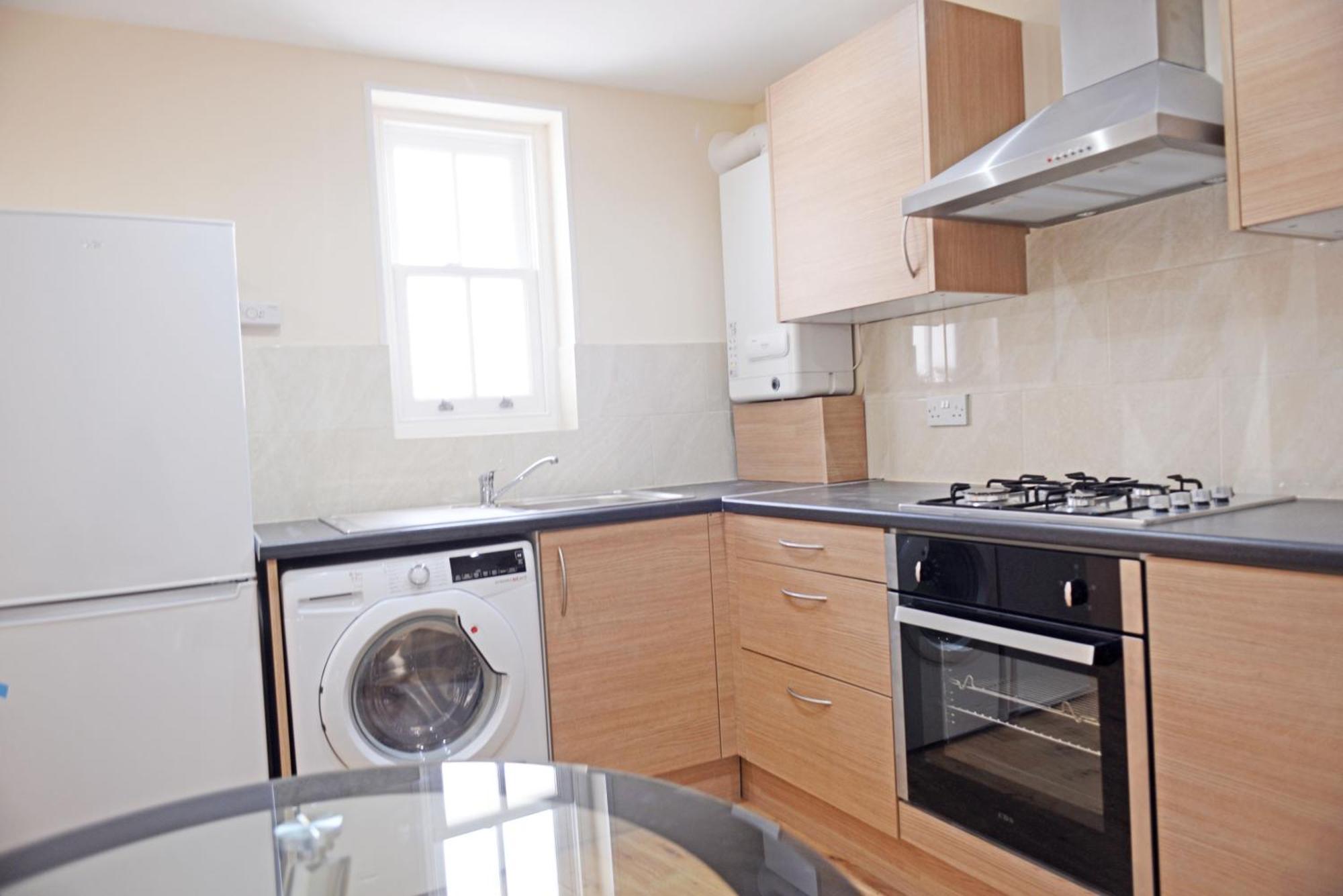 London'S Central East End 2 Bedroom City Apartments Экстерьер фото