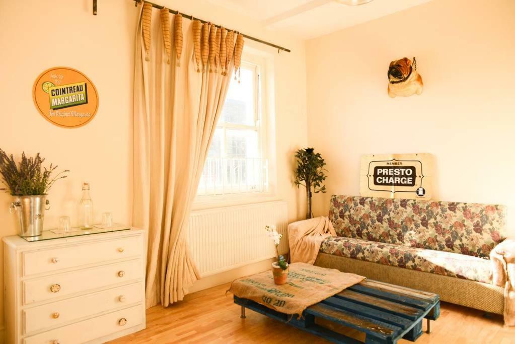 London'S Central East End 2 Bedroom City Apartments Экстерьер фото